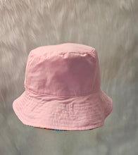 Bucket hat