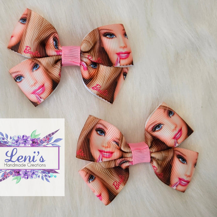 Barbie small clips