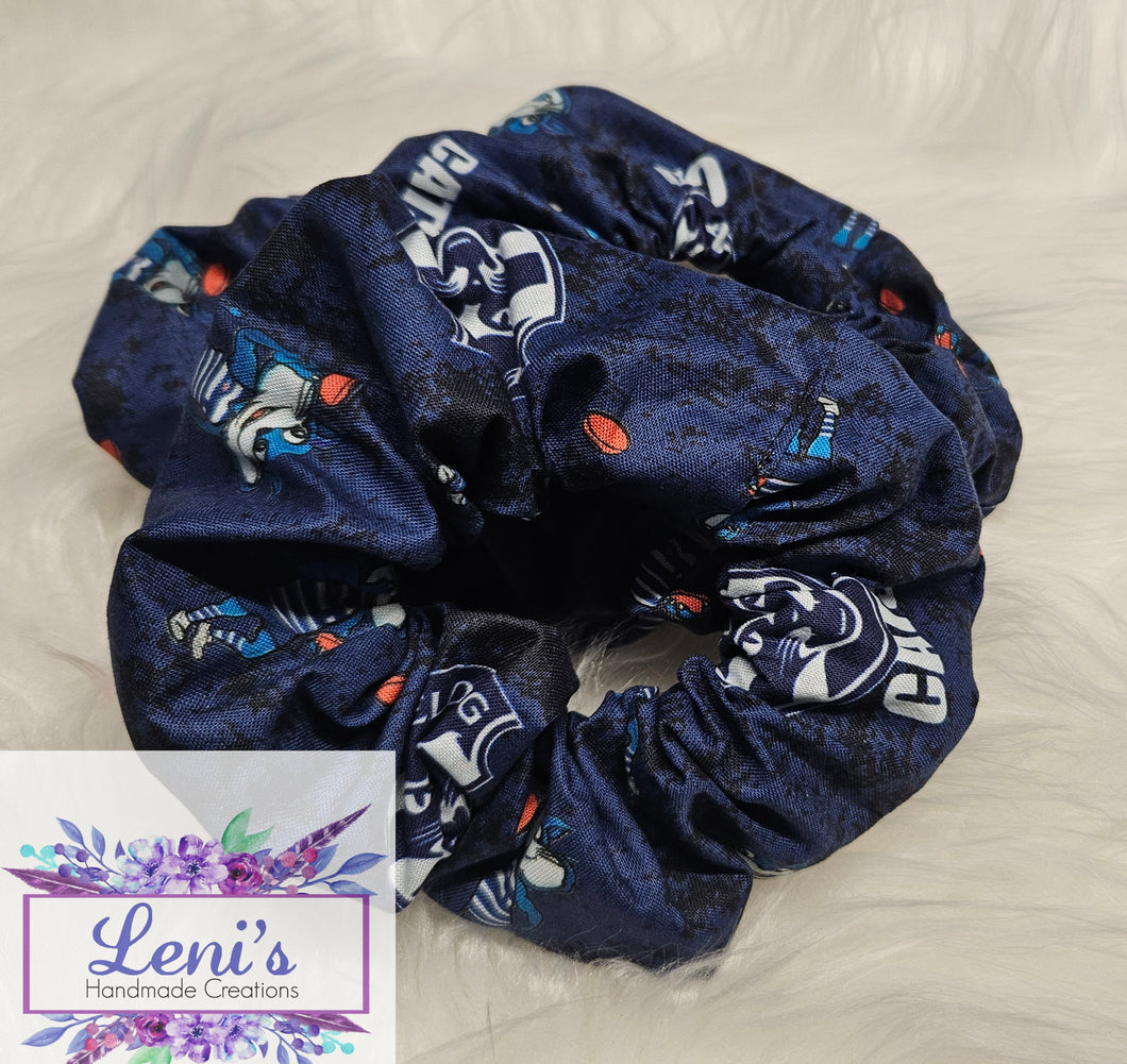 Geelong cats scrunchie