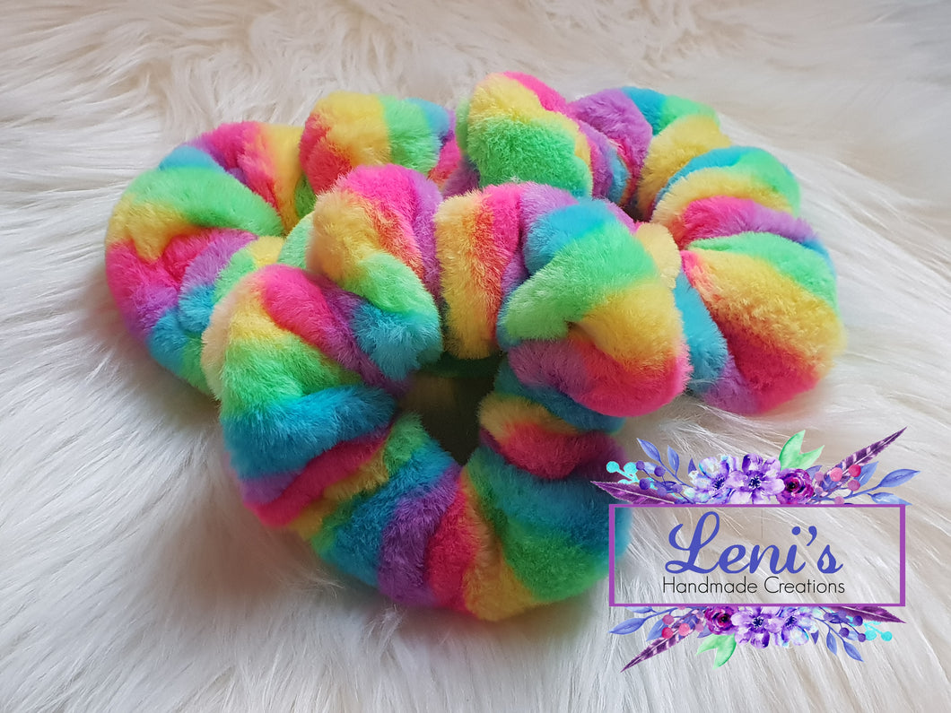 Fluffy scrunchie